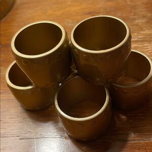 (24) Gold Napkin Rings Set